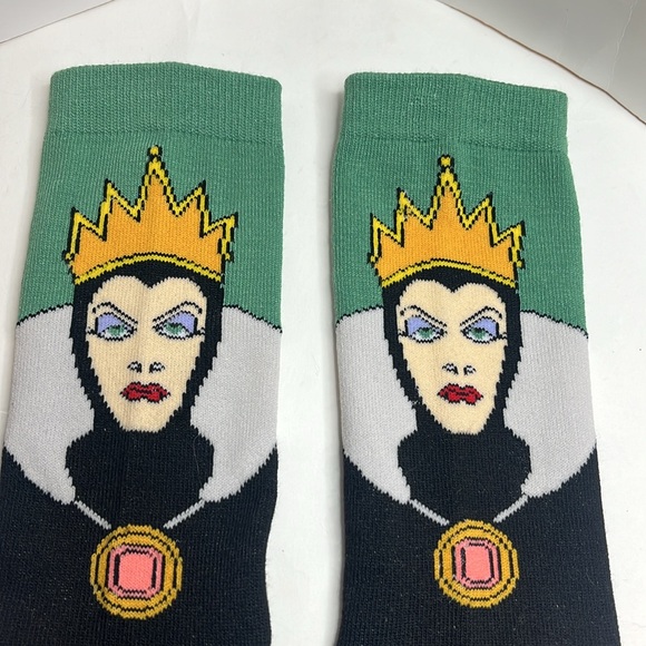 Disney Accessories - ❤️ Disney Villains Womens Crew Socks NWT